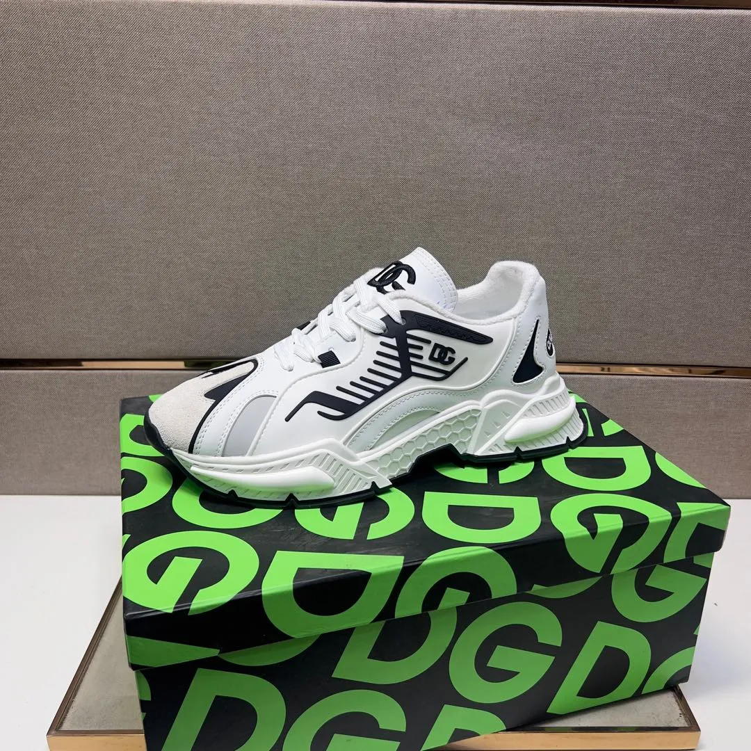 ⬛️Men's shoes 💰p560 [DG～] Couple casual shoes 2024z cabinet sales simultaneously 🔶Size: 35-44#️⃣ 🔷5 colors🔜The upper is made of multi-material splicing ➕Towel lining, comfortable and breathable, sole: original comfortable and wear-resistant outsole, ⚠️real thing📱photographed🎬real thing is better📢📢📢